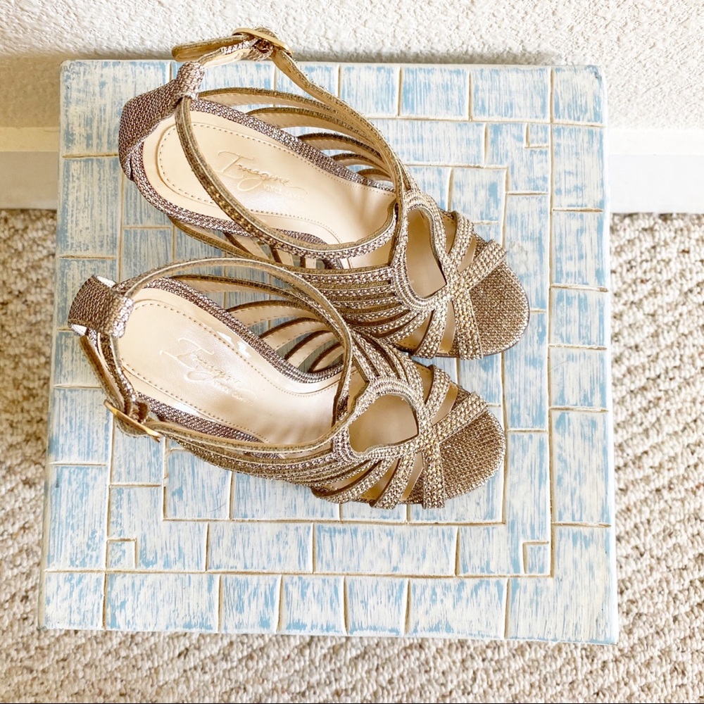 IMAGINE VINCE CAMUTO Raychel Stilettos 5 NEW - Picture 5 of 10
